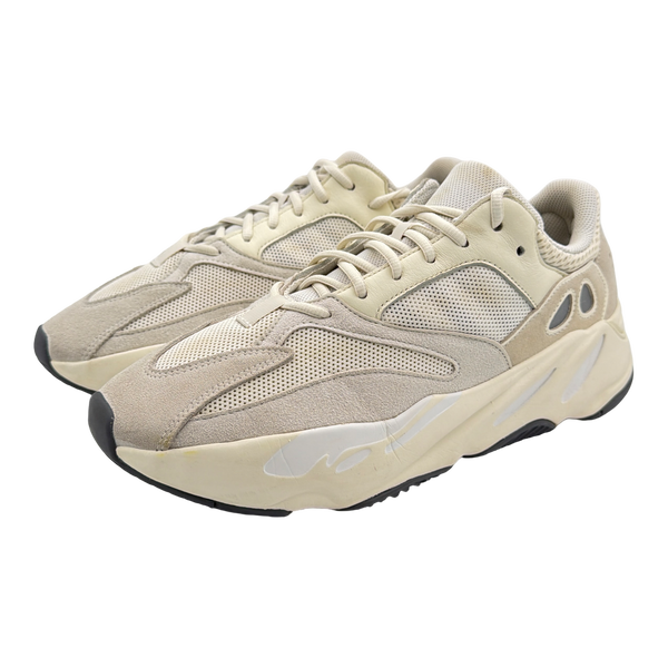 adidas Yeezy Boost 700 Analog