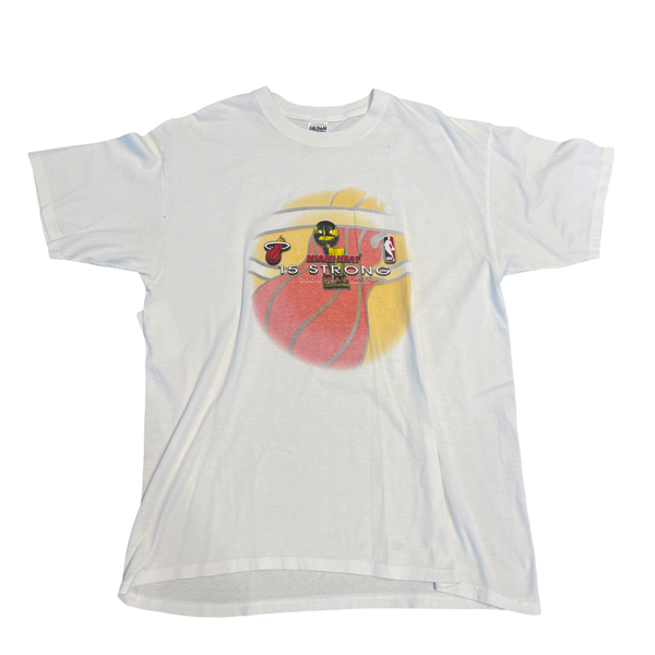 Miami Heat 15 Strong 2006 NBA Finals Vintage T-Shirt