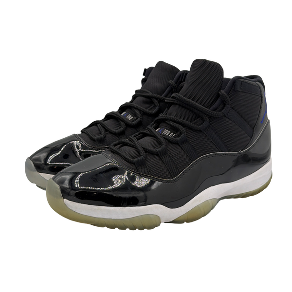 Jordan 11 Retro Space Jam (2016)