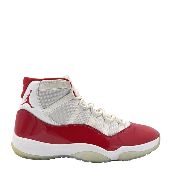 Jordan 11 Retro Cherry (2022)