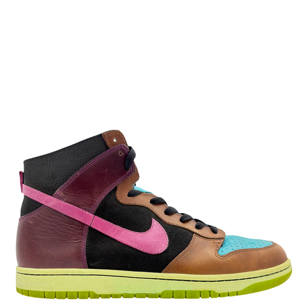 Nike Dunk High Undefeated